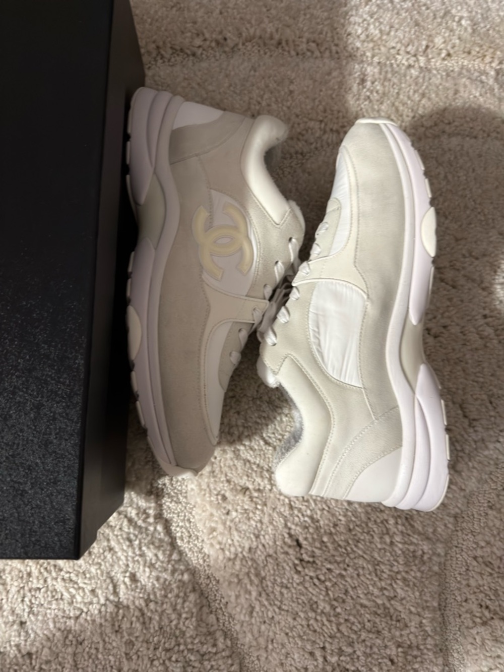 CHANEL Cream White Lace-Up Low-Top Sneakers - Picture 4 of 5